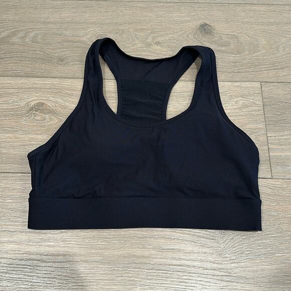 FABLETICS Black On-The-Go Medium Impact Active Workout Gym Sports Bra Size Small - Picture 2 of 10